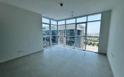 Apartment on Al Raha Beach, Abu-Dhabi, 3 bedrooms, 210.9 m2 / per year