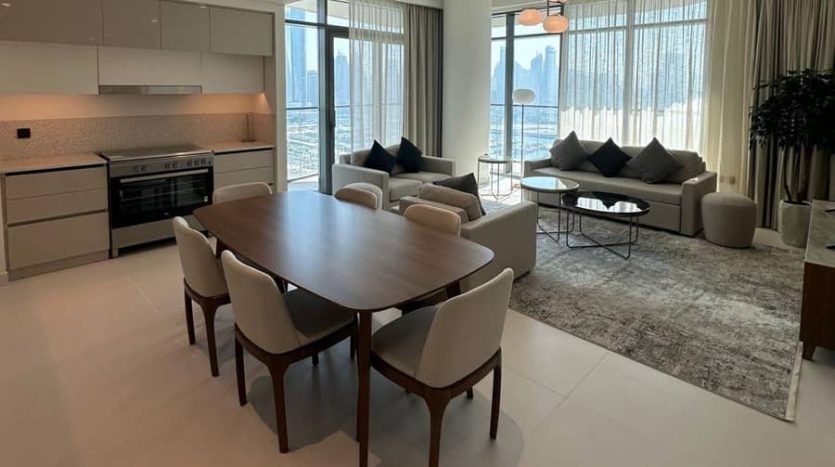 Квартира в Dubai Harbour, 3 спальни, 158 м2 / в год