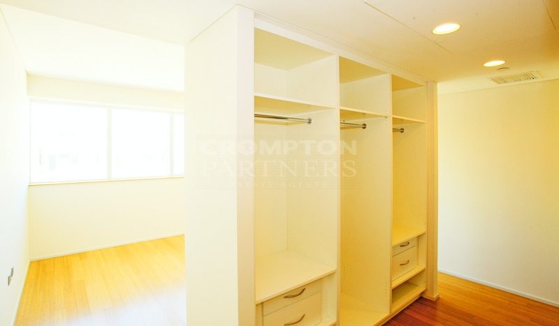 Apartment on Al Raha Beach, Abu-Dhabi, 3 bedrooms, 167.2 m2 / per year
