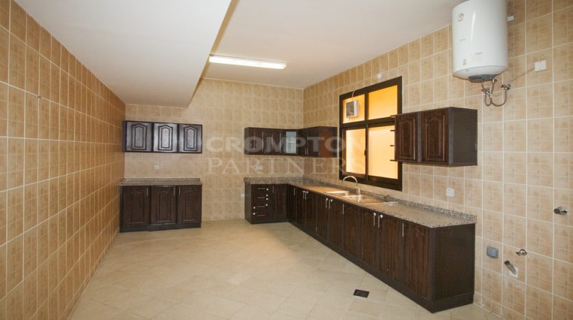 Вилла в Muroor Area, Абу-Даби, 5 спален, 232.3 м2 / в год
