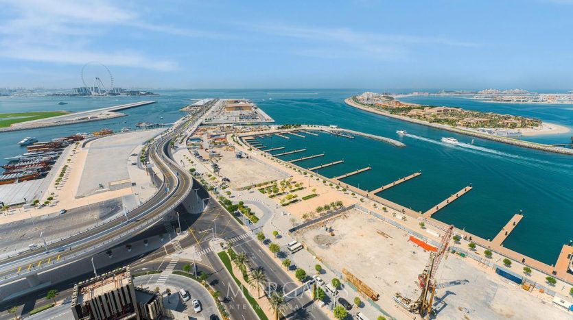 Apartment on Dubai Harbour, Dubai, 2 bedrooms, 119.1 m2 / per year