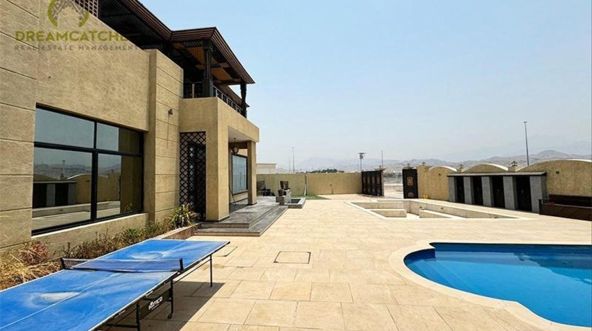 Вилла в Shamal Julphar, Рас-эль-Хайме, 4 спальни, 371.6 м2 / в год