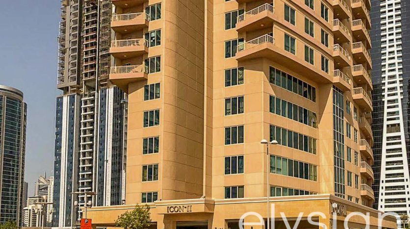 Apartment on Jumeirah Lake Towers, Dubai, 2 bedrooms, 122 m2 / per year