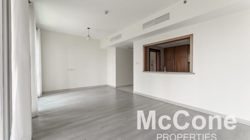 Apartment on Downtown Burj Dubai, 2 bedrooms, 111.39 m2 / per year