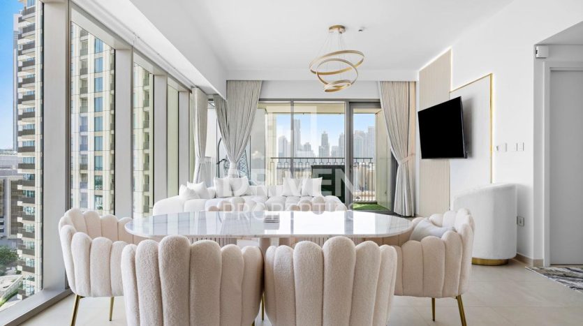 Apartment on Downtown Burj Dubai, 4 bedrooms, 152 m2 / per year