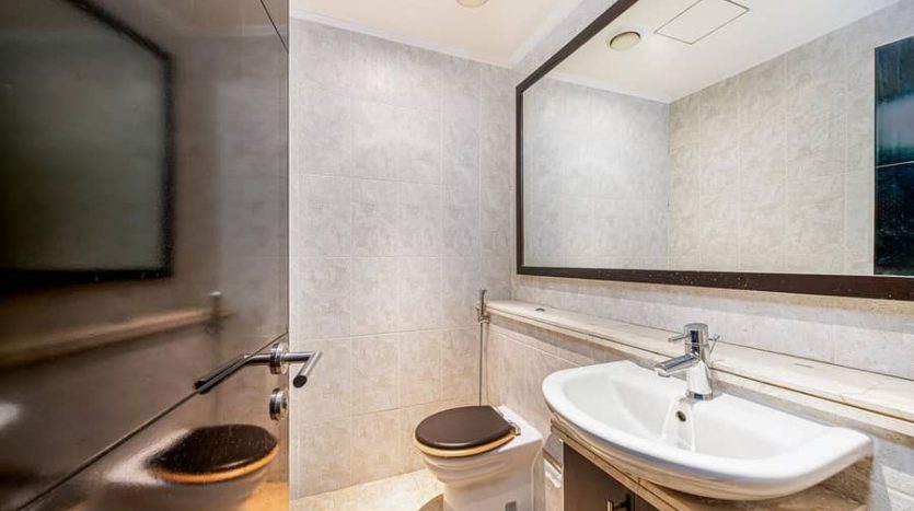 Apartment on Dubai Marina, 3 bedrooms, 184 m2 / per year