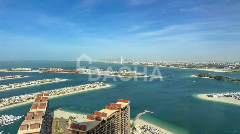 Apartment on Palm Jumeirah, Dubai, 1 bedroom, 103.6 m2 / per year