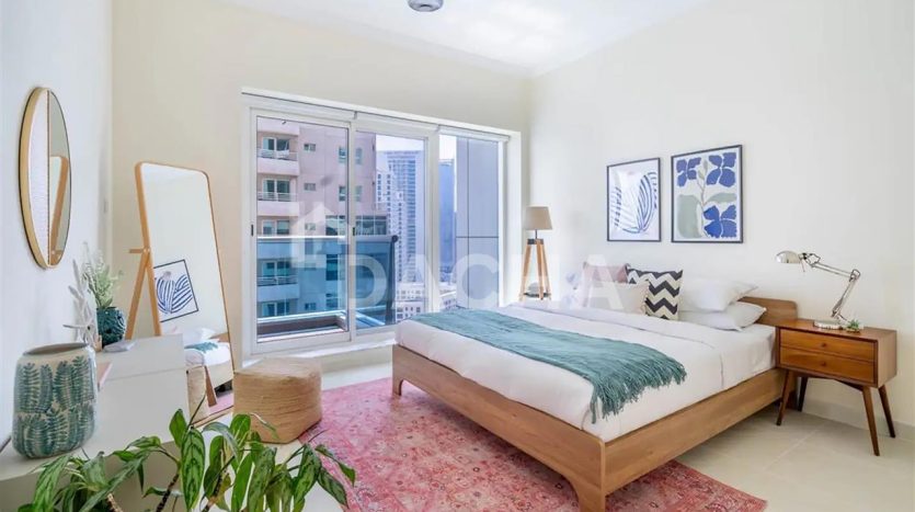 Apartment on Dubai Marina, 1 bedroom, 98.8 m2 / per year