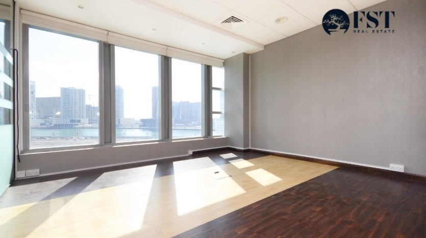 Office on Business Bay, Dubai, 98.3 m2  | Foto 2