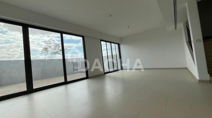 Вилла в Dubai Land, 3 спальни, 186.5 м2 / в год