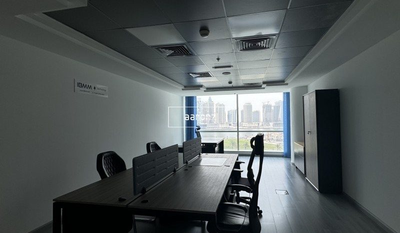 Office on Business Bay, Dubai, 51.1 m2 / per year