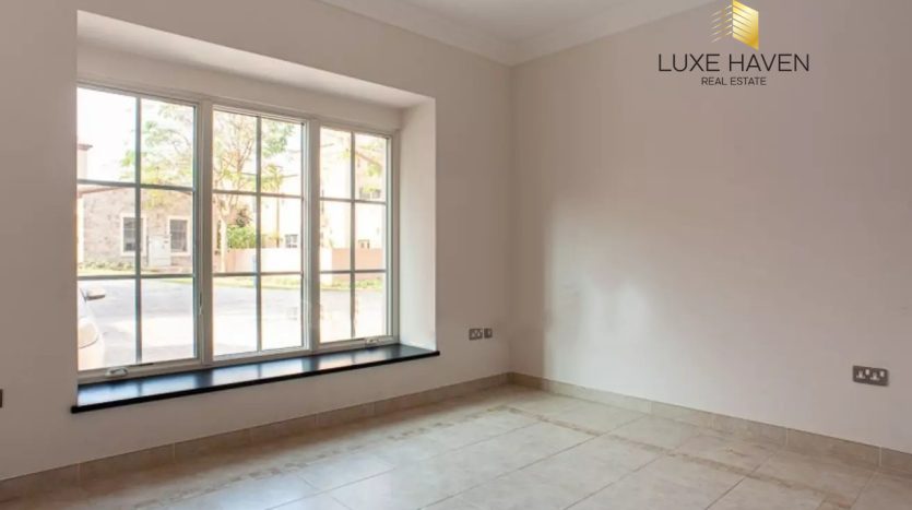 Villa on Jumeirah Golf Estates, Dubai, 4 bedrooms, 345.32 m2  | Foto 2