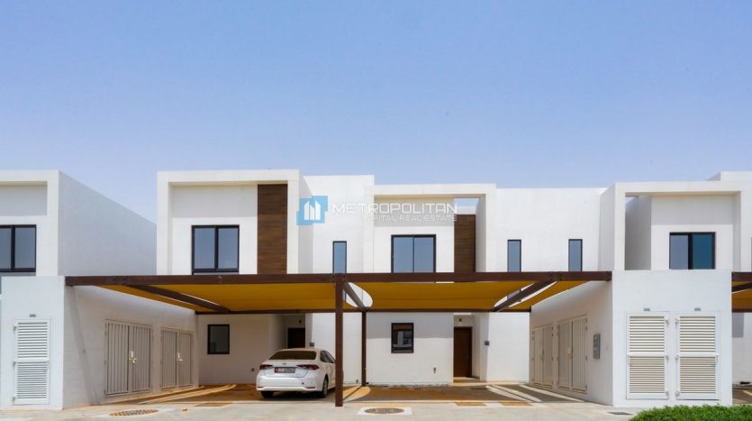 Townhouse on Al Ghadeer, Abu-Dhabi, 2 bedrooms, 157 m2 / per year