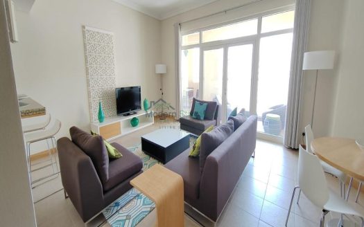 Apartment on Palm Jumeirah, Dubai, 2 bedrooms, 1671 m2 / per month