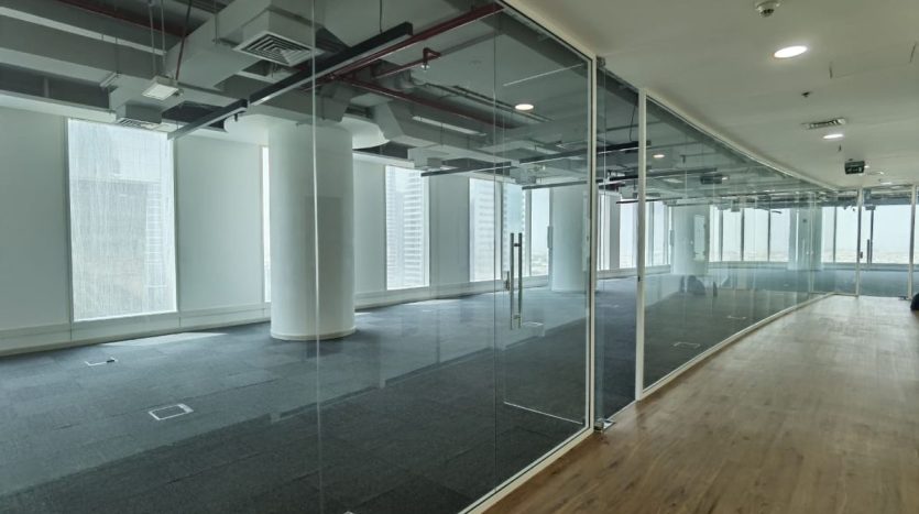 Office on Business Bay, Dubai, 663 m2 / per year