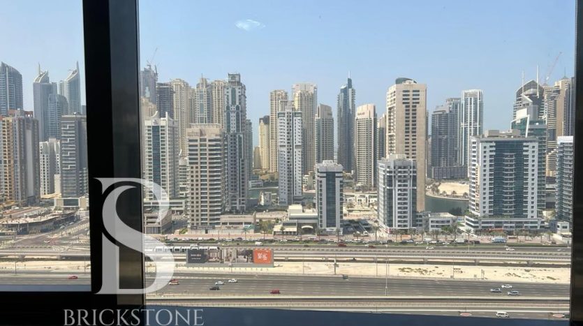 Apartment on Jumeirah Lake Towers, Dubai, 2 bedrooms, 102.4 m2  | Foto 1