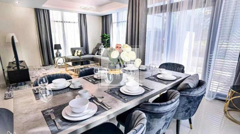 Вилла в DAMAC Hills (Akoya by DAMAC), Дубай, 6 спален, 350 м2 / в год
