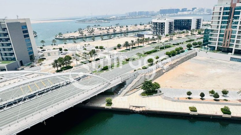 Квартира в Al Raha Beach, Абу-Даби, 2 спальни, 122.6 м2 / в год