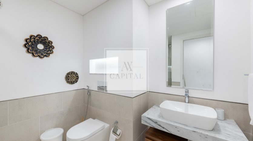 Apartment on Umm Suqeim, Dubai, 1 bedroom, 72.1 m2 / per year
