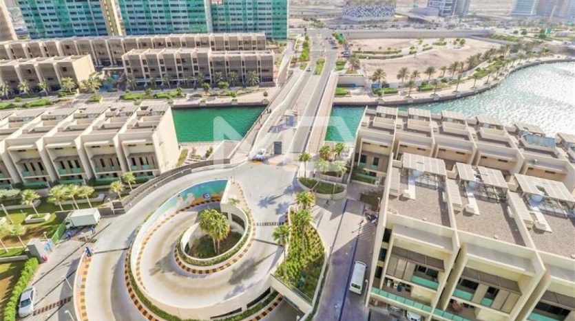 Квартира в Al Raha Beach, Абу-Даби, 2 спальни, 134 м2 / в год