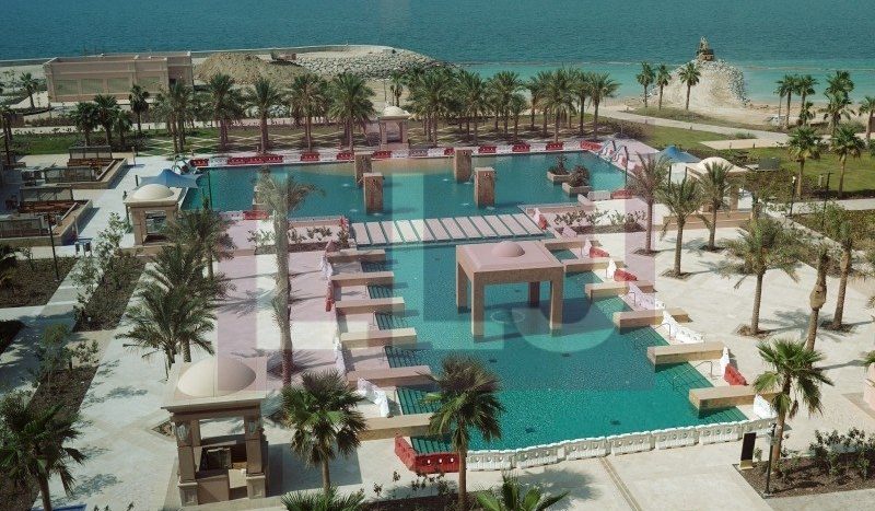 Квартира в Abu-Dhabi, 2 спальни, 175.7 м2 / в год