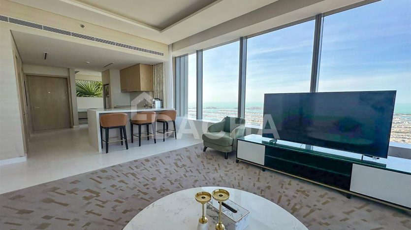 Apartment on Palm Jumeirah, Dubai, 1 bedroom, 103.6 m2 / per year