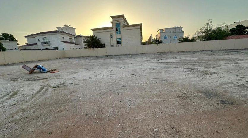 Commercial property on Mohamed Bin Zayed City, Abu-Dhabi, 8 bedrooms, 2787 m2  | Foto 4
