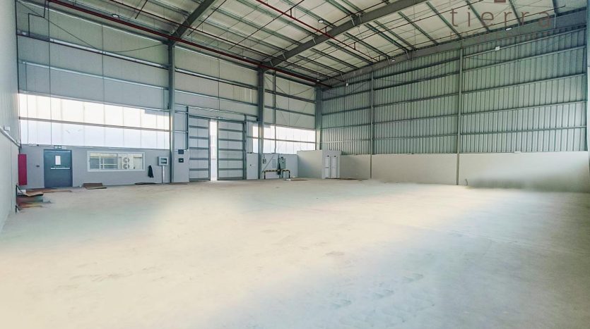 Warehouse Dubai, 3029.9 m2 / per year