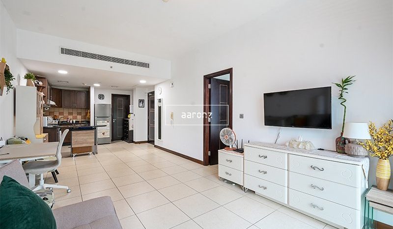 Apartment on Jumeirah Lake Towers, Dubai, 1 bedroom, 70.5 m2  | Foto 1