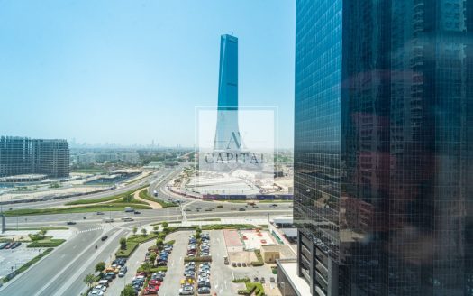 Office on Jumeirah Lake Towers, Dubai, 129.3 m2 / per year