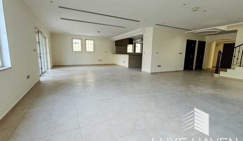 Вилла в Jumeirah Park, Дубай, 4 спальни, 402.73 м2 / в год
