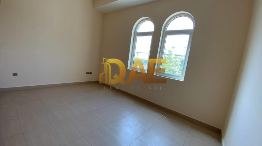 Вилла в Jumeirah Park, Дубай, 4 спальни, 5550 м2 / в месяц