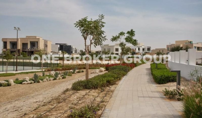 Land plot on Dubai Hills Estate, 1021.9 m2  | Foto 1