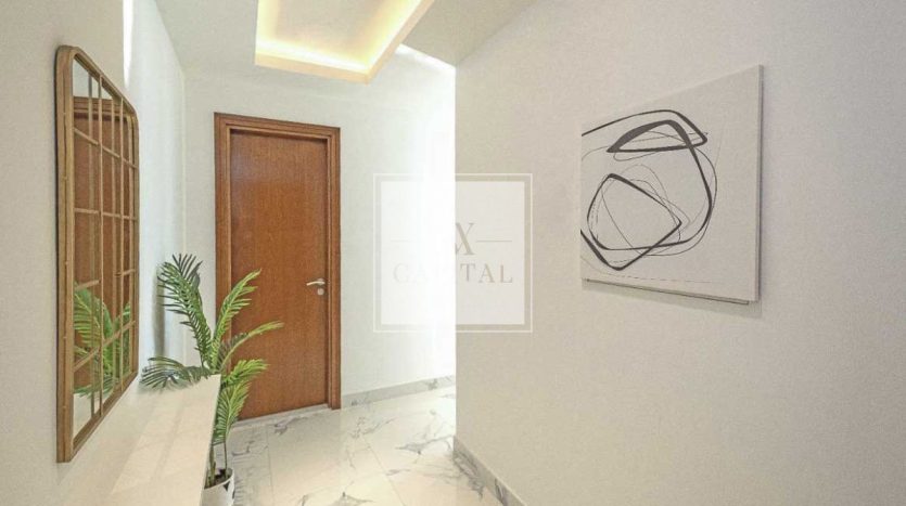 Apartment on Business Bay, Dubai, 1 bedroom, 75.2 m2 / per year