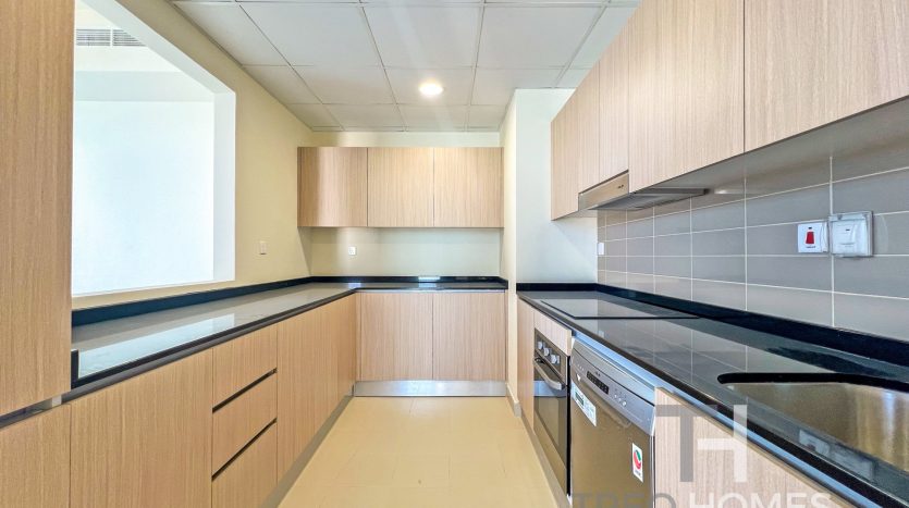 Villa on Mohammed Bin Rashid City, Dubai, 4 bedrooms, 288 m2 / per year