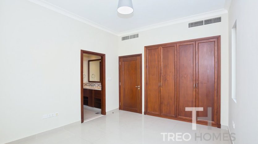 Villa on Arabian Ranches 2, Dubai, 4 bedrooms, 404 m2  | Foto 2