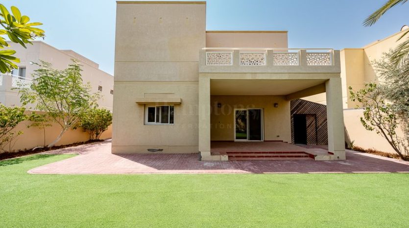 Вилла в Meadows, Дубай, 4 спальни, 548.4 м2 / в год