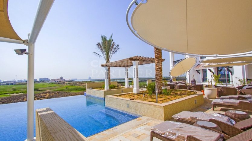 Apartment on Yas Island, Abu-Dhabi, 2 bedrooms, 125 m2 / per year
