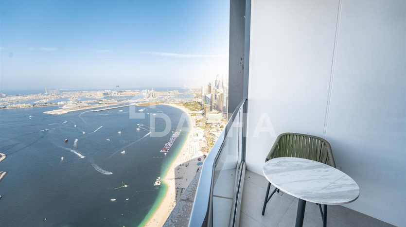 Apartment on Jumeirah Beach Residence, Dubai, 3 bedrooms, 173.2 m2 / per year