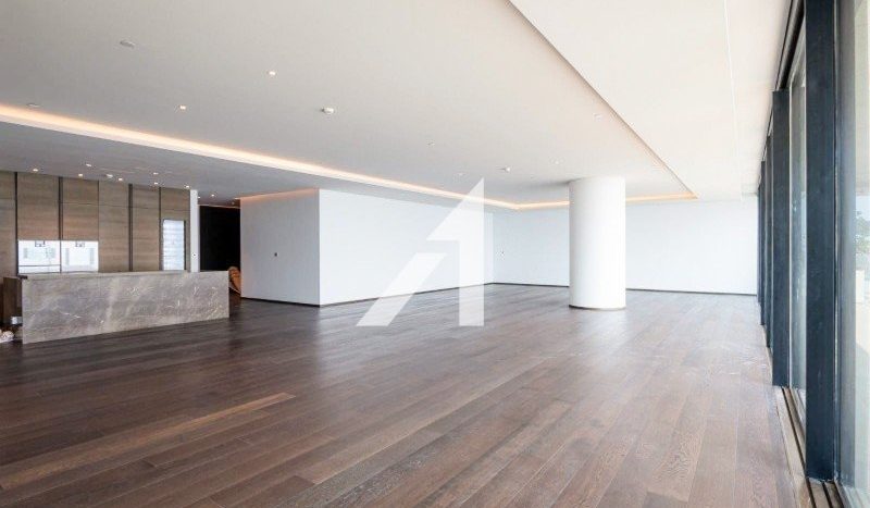 Apartment on Palm Jumeirah, Dubai, 4 bedrooms, 509.1 m2 / per year