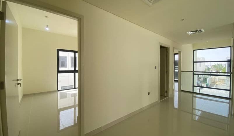 Villa on DAMAC Hills (Akoya by DAMAC), Dubai, 6 bedrooms, 378 m2 / per year