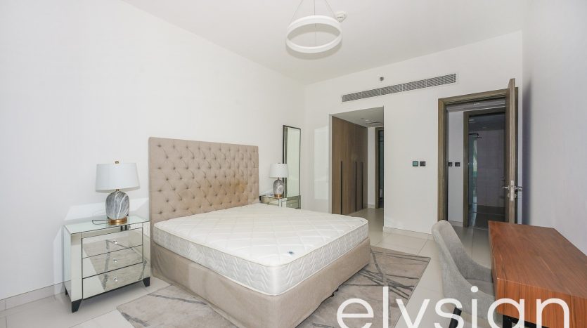Apartment on Palm Jumeirah, Dubai, 1 bedroom, 92 m2 / per year