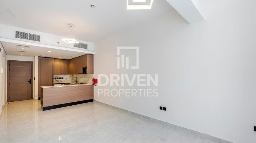 Apartment on Jumeirah Village Circle, Dubai, 2 bedrooms, 122 m2 / per year
