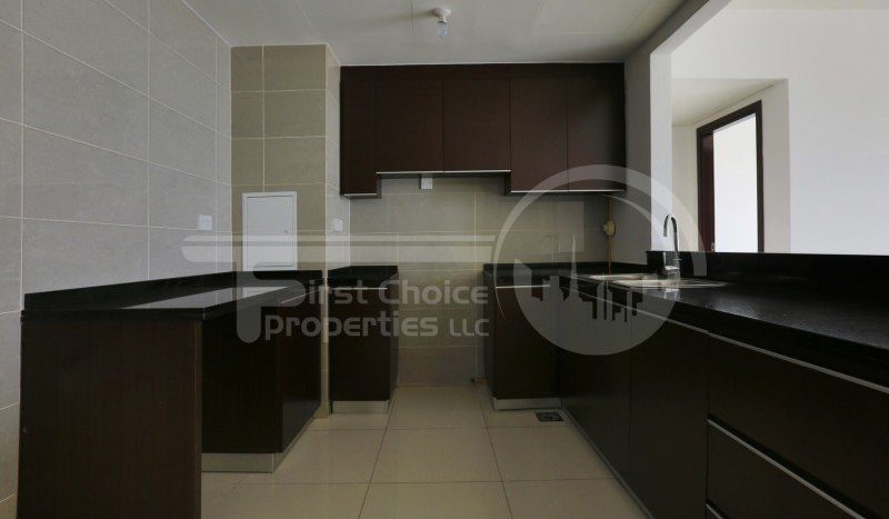 Apartment on Al Reem, Abu-Dhabi, 3 bedrooms, 162 m2 / per year
