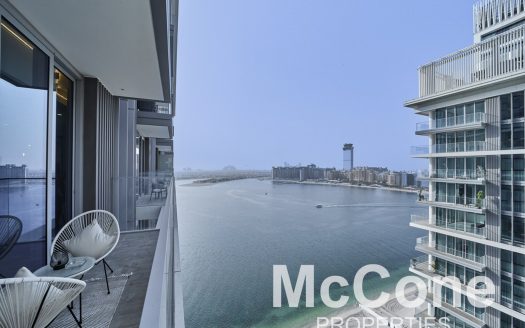Apartment on Dubai Harbour, Dubai, 1 bedroom, 86.96 m2 / per year