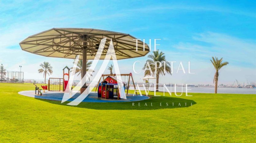 Villa on Abu Dhabi Gate City, Abu-Dhabi, 4 bedrooms, 331 m2  | Foto 3