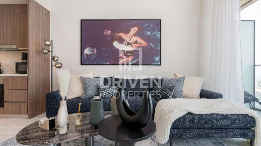 Apartment on Dubai Harbour, Dubai, 2 bedrooms, 108 m2 / per year