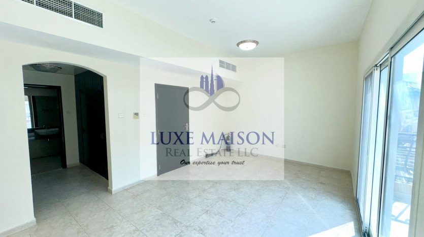 Villa on Jumeirah Village Circle, Dubai, 3 bedrooms, 272.9 m2  | Foto 2