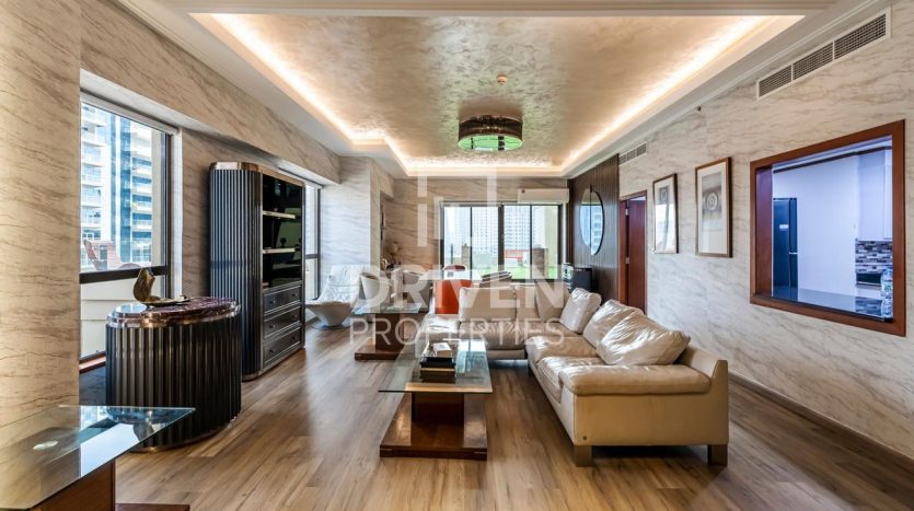 Apartment on Jumeirah Beach Residence, Dubai, 4 bedrooms, 575 m2  | Foto 2
