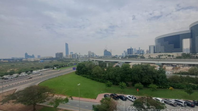 Офис в Dubai, 115.2 м2 / в год